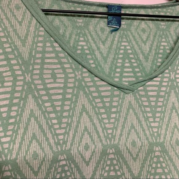 Prana mint green soft stretchy knit long sleeve top geometric pattern L - Picture 5 of 12